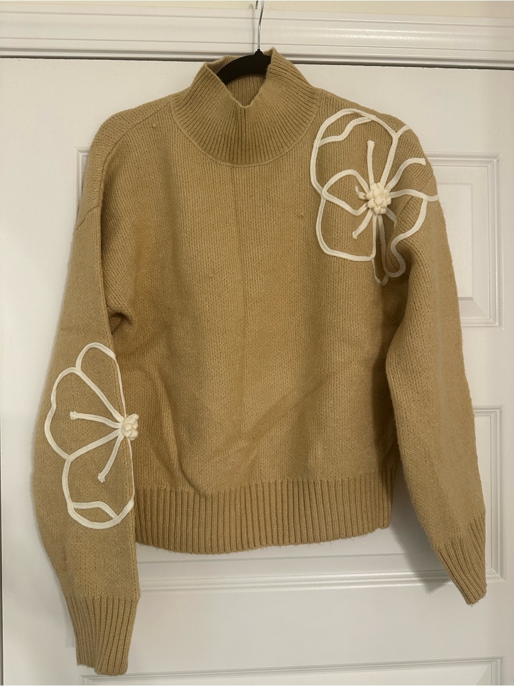 Women’s Tan Floral Appliqué Turtleneck Sweater